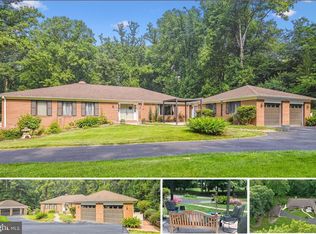 10912 Watermill Ct, Oakton, VA 22124