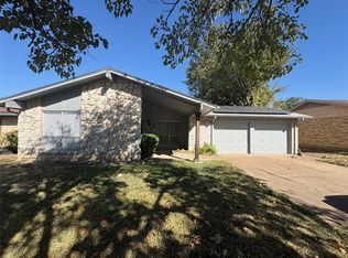 3717 Swallow Ln, Irving, TX 75062