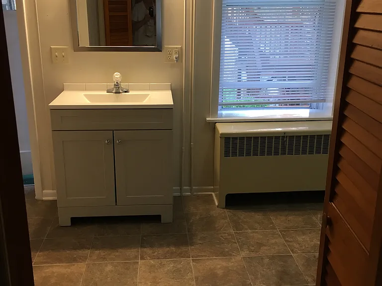 Bathroom pic 1 from doorway from small room