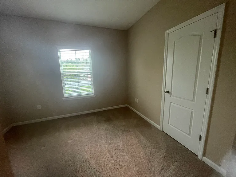 2618 Las Calinas Blvd — Photo 33