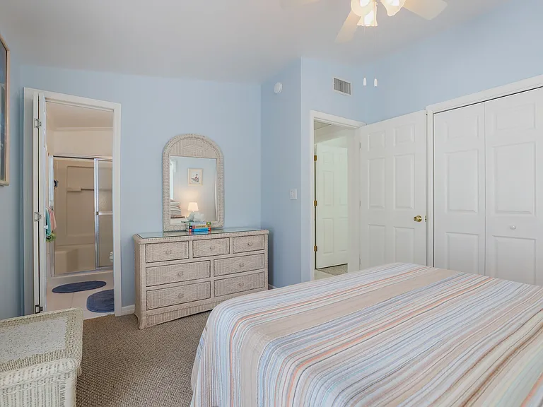 2804 Avenue C — Photo 21