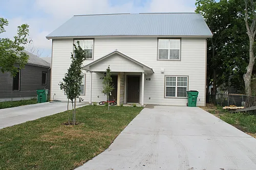 413 Lizzie St #A Photo 1