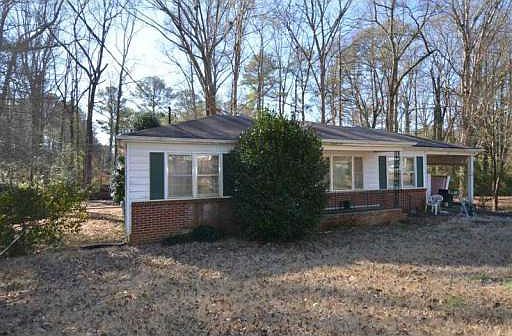 4th image of 1581 Pendley Dr