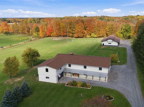 12286 Williston Rd, Alden, NY 14004