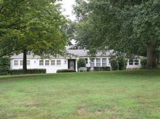 1910 Okeena Dr, Dyersburg, TN 38024