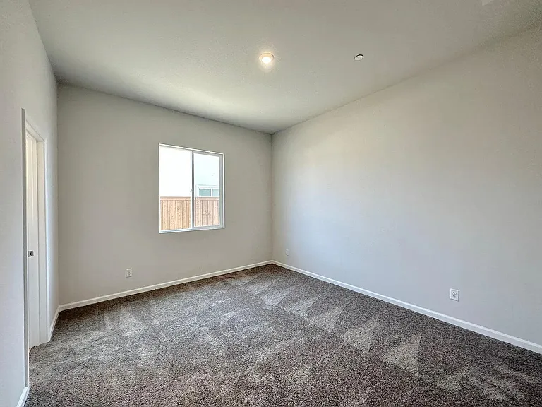 2028 Smith Dr #1 — Photo 5