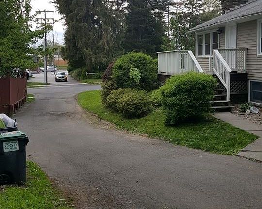 3rd image of 1 Elmwood St