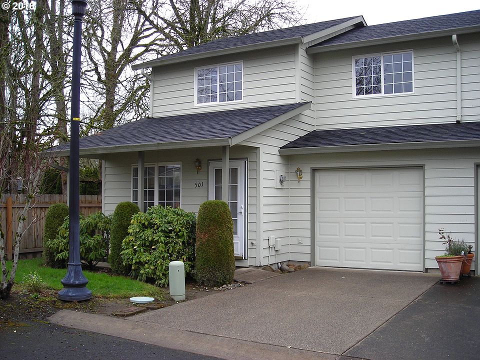 1st image of 501 SE 8th Pl #C9