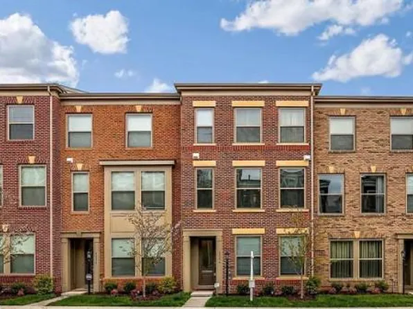 42274 Hampton Woods Ter, Ashburn, VA 20148