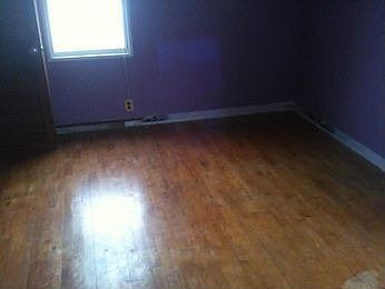 4th image of 131 E Harvey St