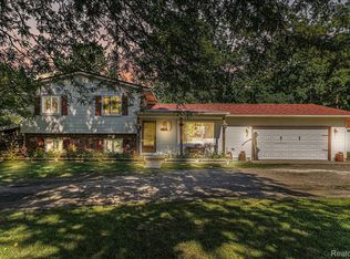 4999 Bradley Rd, Gregory, MI 48137