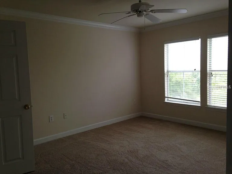 18147 Sterling Gate Cir #18147 — Photo 10