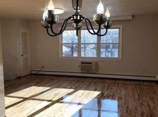 14903 Beech Ave, Flushing, NY 11355