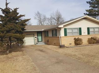1202 W Dallas St, Wichita, KS 67217