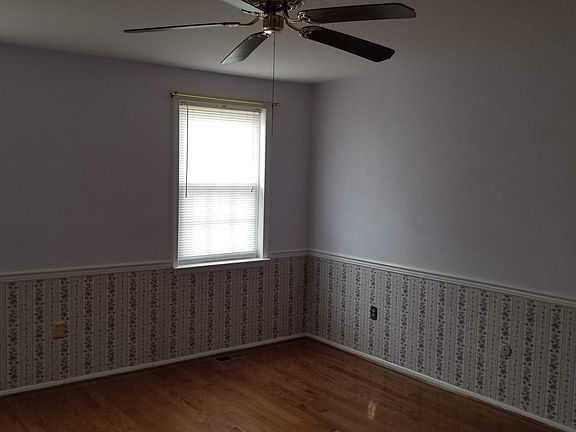 5th image of 520 Clarella Ct