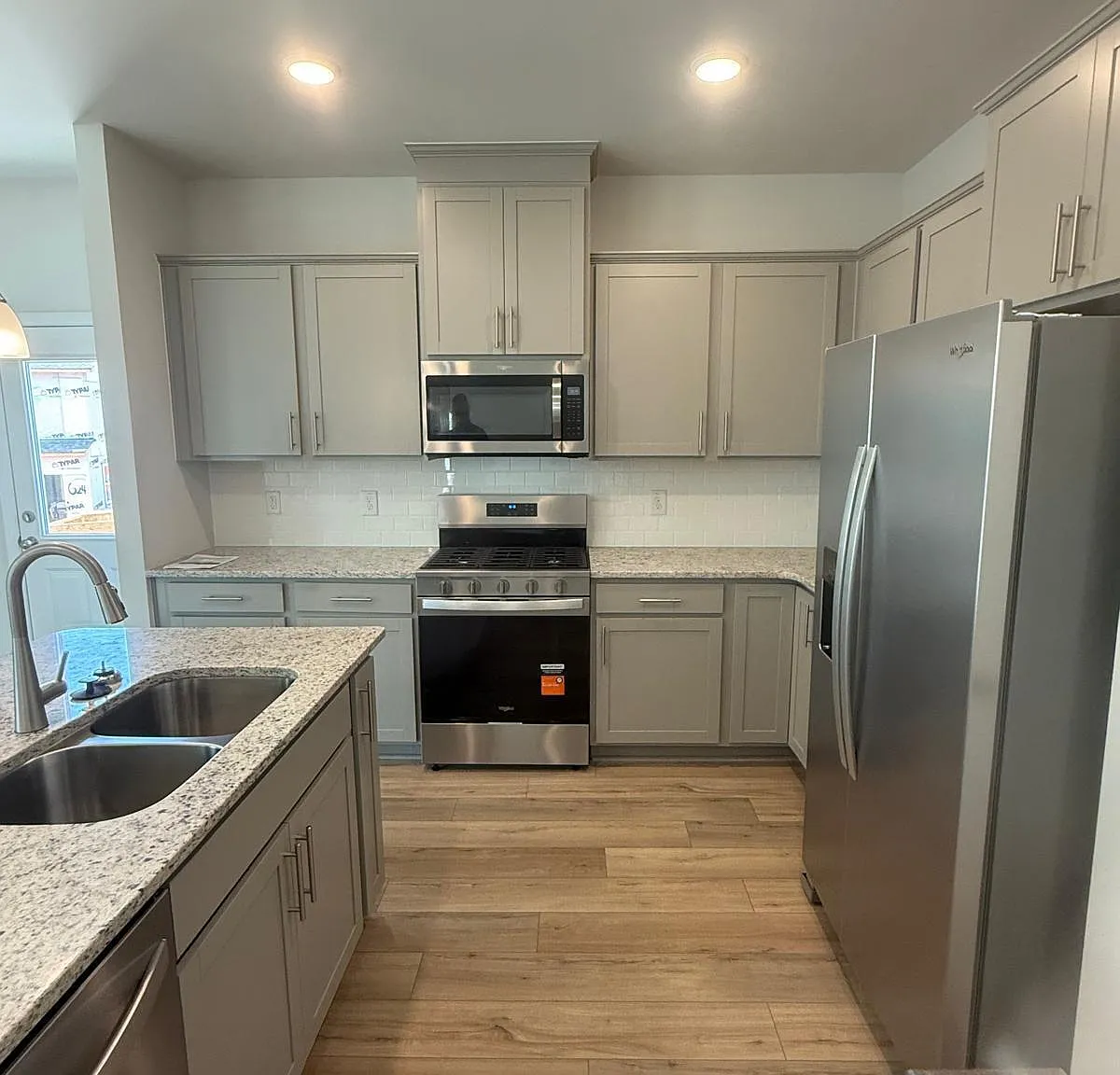 3 bed, 2.5 bath, 1558 sqft, $1,995 — Photo 4