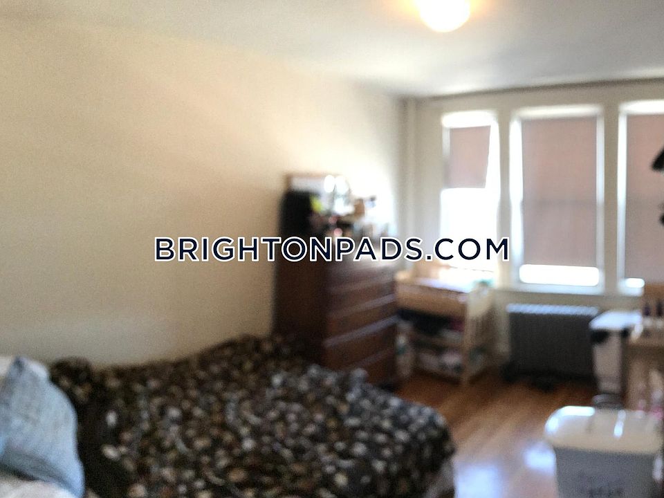 2nd image of 1638 Commonwealth Ave #14TT