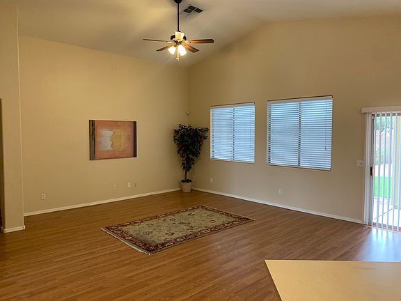 5th image of 6066 S Pearl Dr