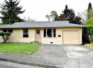 1652 Cooper St, Lebanon, OR 97355