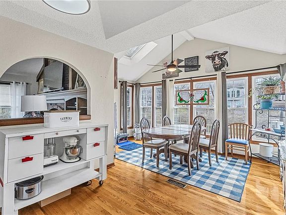 5th image of 1261 NE 81st St