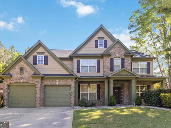6870 River Island Cir, Buford, GA 30518