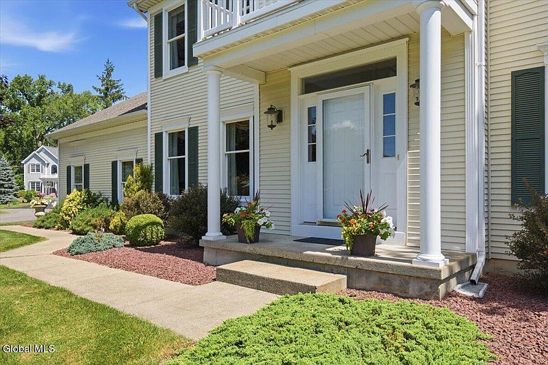 2nd image of 27 Mosall Drive