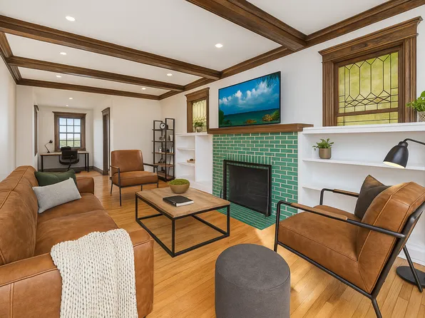 11 Bayview Place image 7 of 33