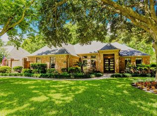 5435 Westerdale Dr, Weston Lakes, TX 77441