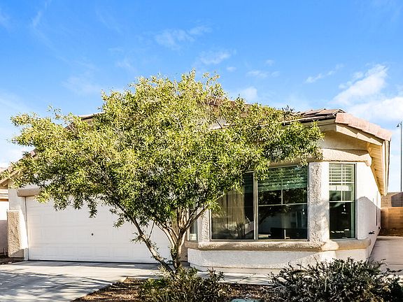 3rd image of 6468 Duck Hill Springs Dr