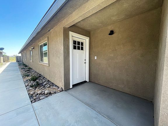 3rd image of 9933 N Loop Blvd #C