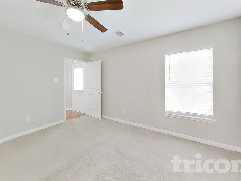 8902 Snapping Turtle Dr — Photo 6