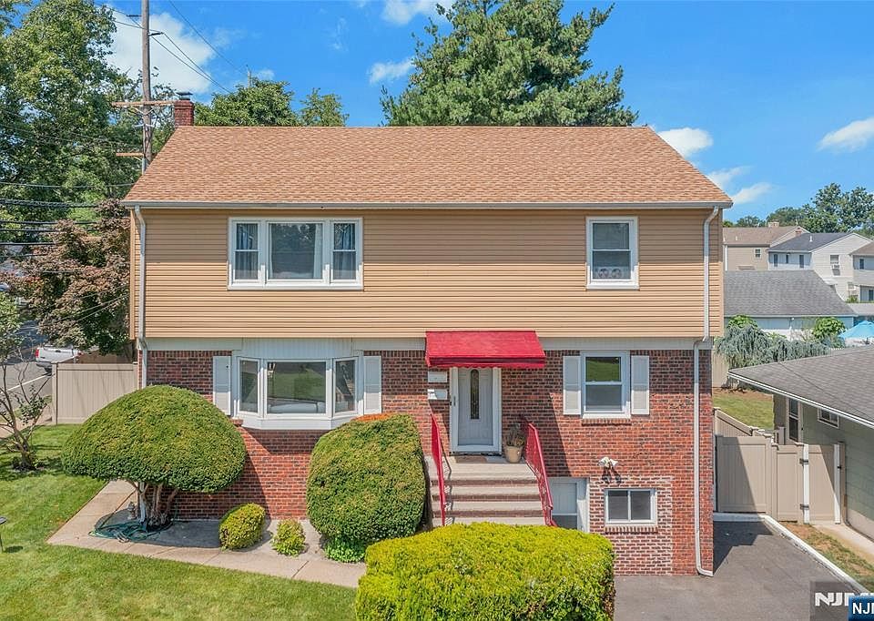 1st image of 177 Parkway
