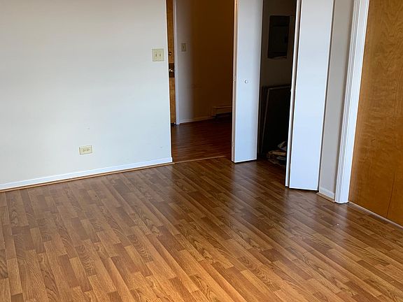 Living Room alternate view