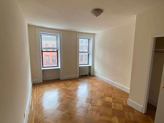 3rd image of 789 Lexington Ave #4B