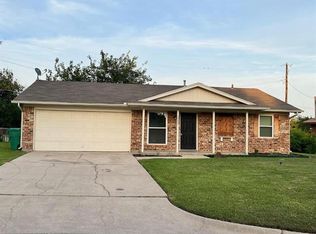 2912 Brighton Cir, Denton, TX 76210