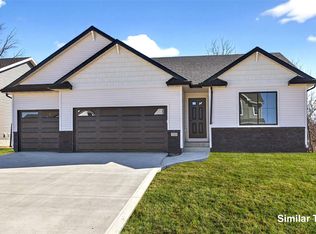 650 NW Atlas Ln, Waukee, IA 50263