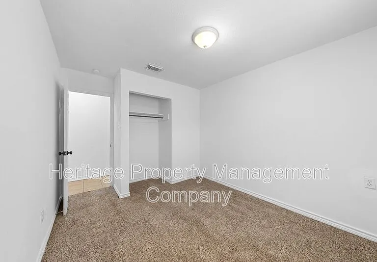 4942 Driskill St — Photo 21