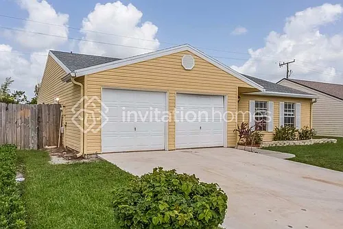 7854 Blairwood Cir W Photo 1