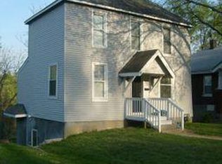 712 N 2nd St, Atchison, KS 66002