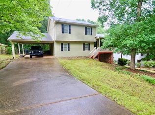 304 Russell Ridge Dr, Lawrenceville, GA 30043