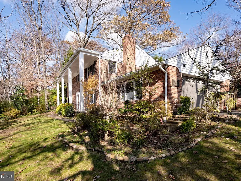 3606 Pinetree Ter — Photo 41