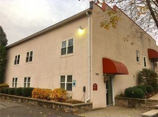 2046 5th Street #FL 1ST, Bethlehem, PA 18020