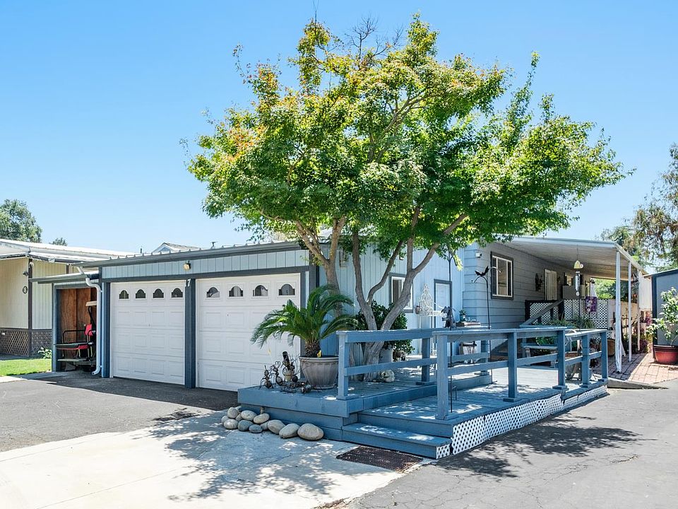 1st image of 339 N Frankwood Ave Space 17
