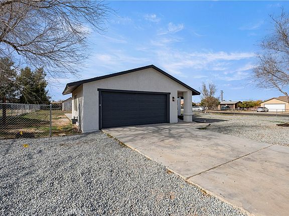 3rd image of 12850 Lakota Rd