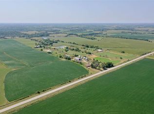 16665 524th St, Centerville, IA 52544