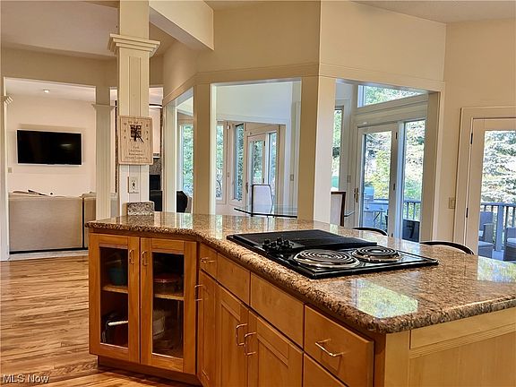 5th image of 4257 Vilamoura Dr