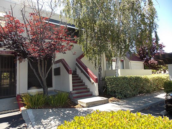 2nd image of 524 Shorebird Cir Unit 15204