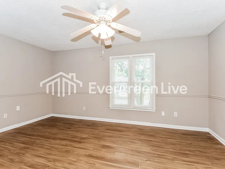 212 Braewick Rd — Photo 7