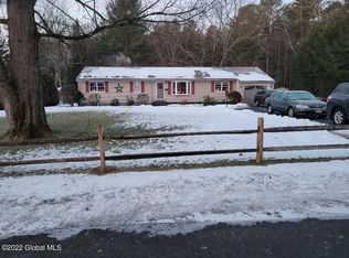 40 Clark St, Queensbury, NY 12804