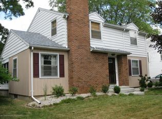 1620 Shubel Ave, Lansing, MI 48910